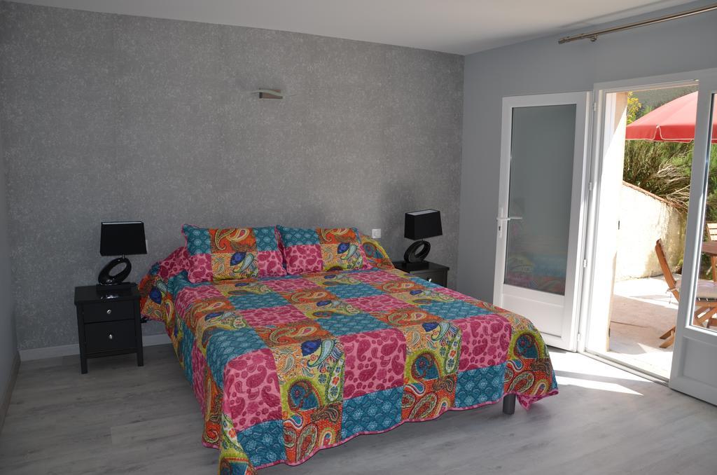 Chambre D'Hotes Et Spa Ажен Номер фото